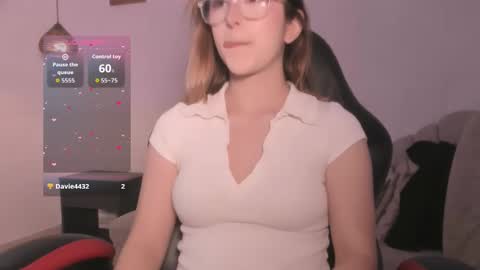 kristal online show from October 5, 1:31 pm