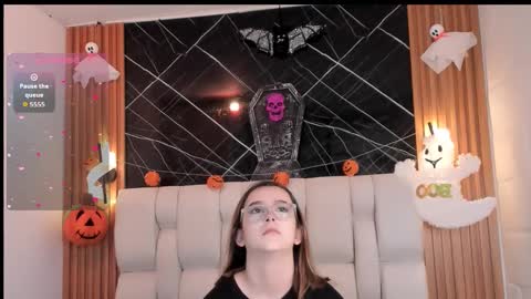 kristal online show from October 20, 12:38 pm