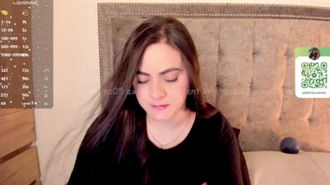 Snapshot of kristalina5 chatting on January 15, 3:11 am camila online show from January 15, 3:11 am