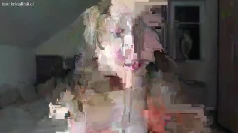 Snapshot of kristallmii_premium chatting on December 21, 5:09 pm kristallmii_premium online show from December 21, 5:09 pm