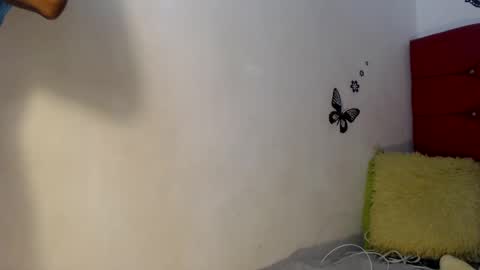 Snapshot of kristaltsxxx chatting on January 4, 12:59 am kristal online show from January 4, 12:59 am