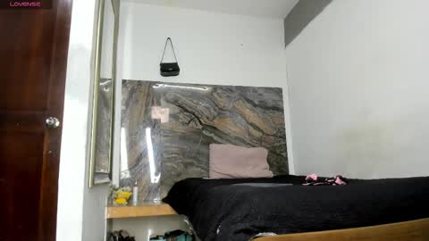 Kristel  online show from November 19, 12:05 pm