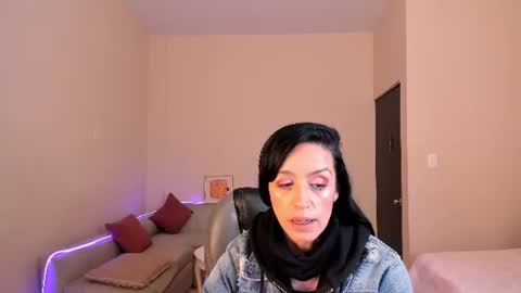 Sophia online show from June 22, 7:22 pm