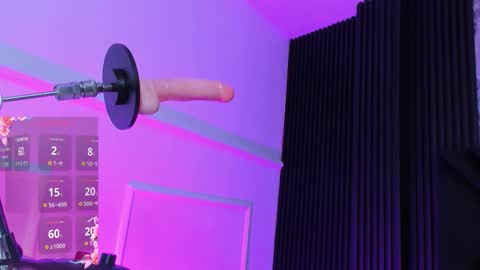 Kristen Bread online show from September 18, 8:33 pm