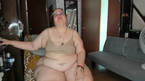 Snapshot of kristenhill1 chatting on June 29, 7:14 pm Kristen online show from June 29, 7:14 pm