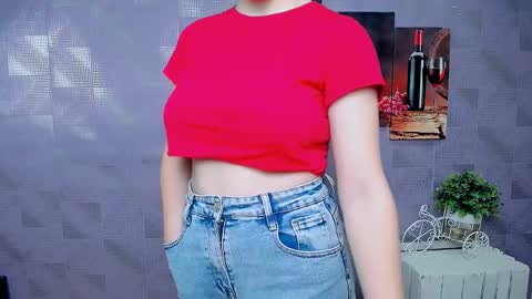 Snapshot of kristenx_x chatting on November 25, 8:36 am Kristen online show from November 25, 8:36 am