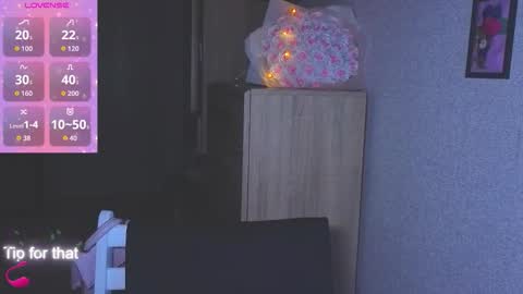 kristi_ginger online show from December 18, 11:33 pm