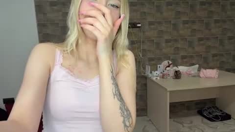 Alisa online show from June 24, 5:34 pm