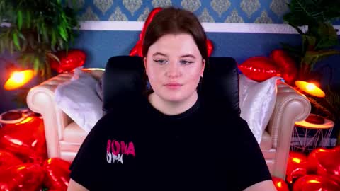 kristifoxy online show from February 15, 7:51 am