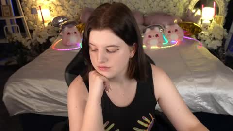 kristifoxy online show from May 12, 6:49 pm
