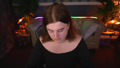 kristifoxy online show from May 23, 12:20 pm