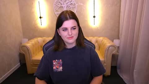 kristifoxy online show from July 27, 6:15 pm