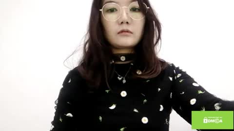 Rin online show from April 14, 1:06 pm