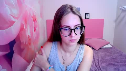 Kristina Adel online show from December 18, 7:47 am