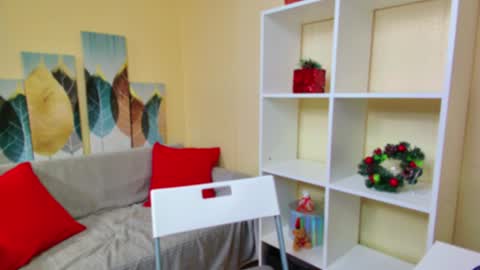 Christina online show from December 7, 5:37 am