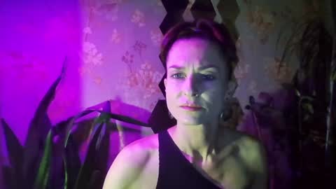 Snapshot of kristinagold44 chatting on December 28, 7:11 pm Kristina online show from December 28, 7:11 pm