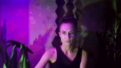 Snapshot of kristinagold44 chatting on January 4, 10:24 pm Kristina online show from January 4, 10:24 pm