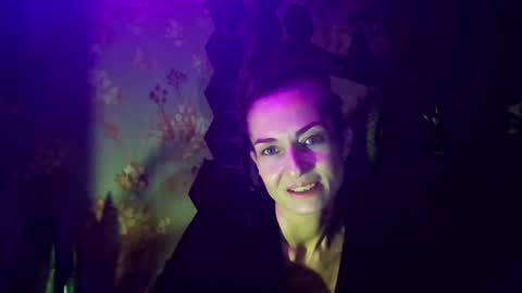 Snapshot of kristinagold44 chatting on February 12, 5:16 pm Kristina online show from February 12, 5:16 pm