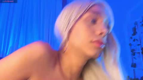 KristinaGriner online show from June 14, 3:08 am