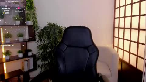 Kristi online show from May 27, 8:33 am