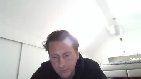 kristof8504 online show from December 2, 12:40 pm