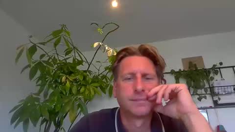 kristof8504 online show from September 10, 8:25 am