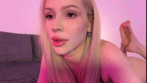 Kristy and Alice online show from October 16, 11:39 pm