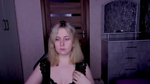 Kristy online show from February 20, 7:36 pm