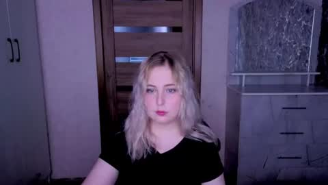 Kristy online show from June 22, 9:56 pm