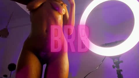 Snapshot of kristyl_paez chatting on February 12, 5:48 pm Cristina online show from February 12, 5:48 pm