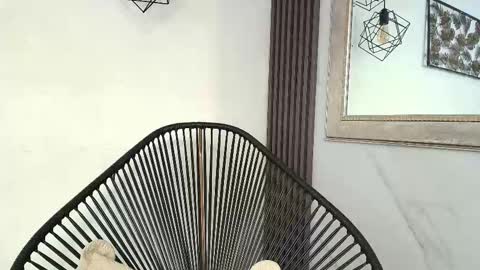 Snapshot of kristyl_paez chatting on March 5, 10:21 pm Cristina online show from March 5, 10:21 pm