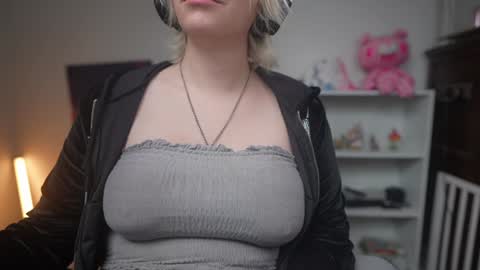 Krystal Syx online show from January 11, 10:18 pm