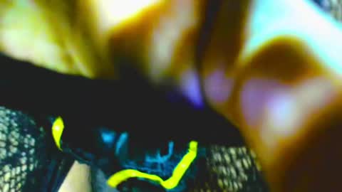 kryxtal online show from March 29, 7:25 pm