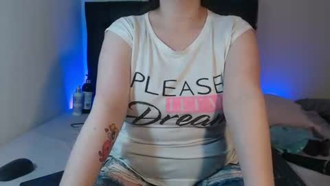 kryystaladams online show from July 8, 11:48 am