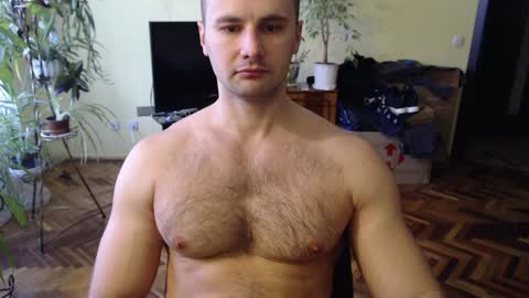 ksanderua online show from February 7, 8:01 am