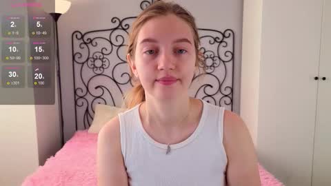 Snapshot of ksuhesa chatting on October 12, 2:10 am ksuhesa online show from October 12, 2:10 am