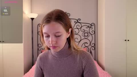 Snapshot of ksuhesa chatting on October 20, 2:12 am ksuhesa online show from October 20, 2:12 am