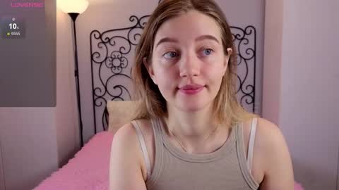 Snapshot of ksuhesa chatting on November 8, 2:12 am ksuhesa online show from November 8, 2:12 am