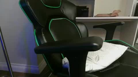 Kevin online show from December 4, 7:17 am