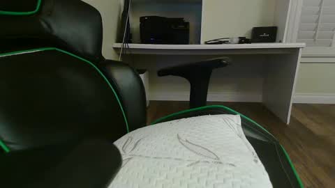 Kevin online show from December 31, 7:20 am