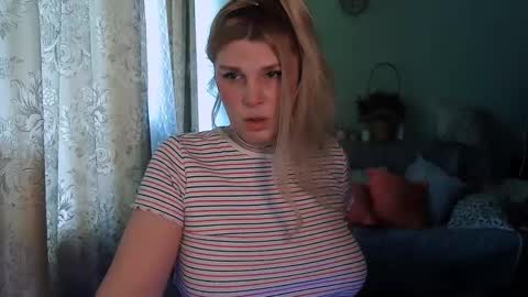Annika  MTF ts post -op online show from February 21, 10:28 am