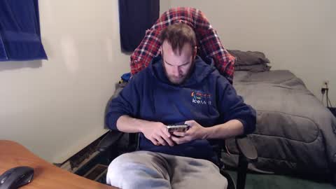 Kuggy online show from December 14, 1:05 pm