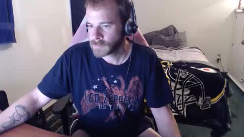 Kuggy online show from November 28, 1:58 pm