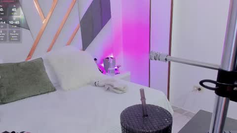 SARA online show from September 25, 12:20 pm