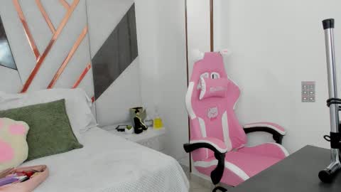 SARA online show from October 20, 12:16 pm