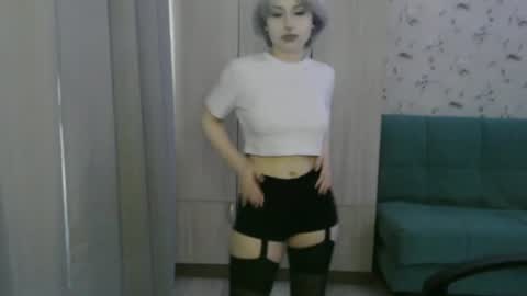 Alice online show from June 23, 2:59 pm
