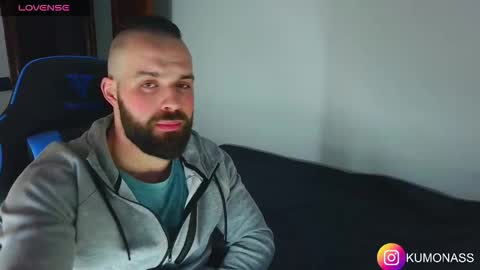 Snapshot of kumonass chatting on February 14, 8:05 pm kumonass online show from February 14, 8:05 pm