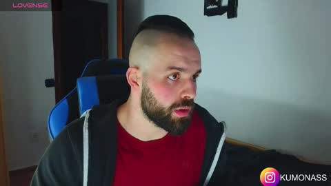 Snapshot of kumonass chatting on March 4, 7:20 pm kumonass online show from March 4, 7:20 pm