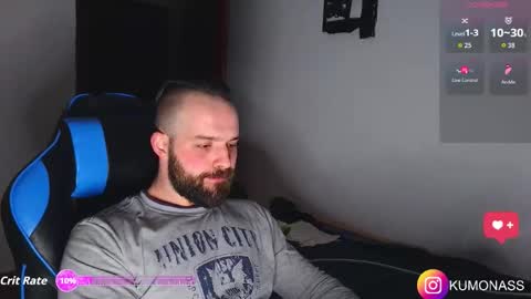 Snapshot of kumonass chatting on March 10, 10:48 pm kumonass online show from March 10, 10:48 pm