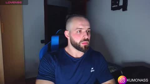 Snapshot of kumonass chatting on March 21, 8:34 pm kumonass online show from March 21, 8:34 pm